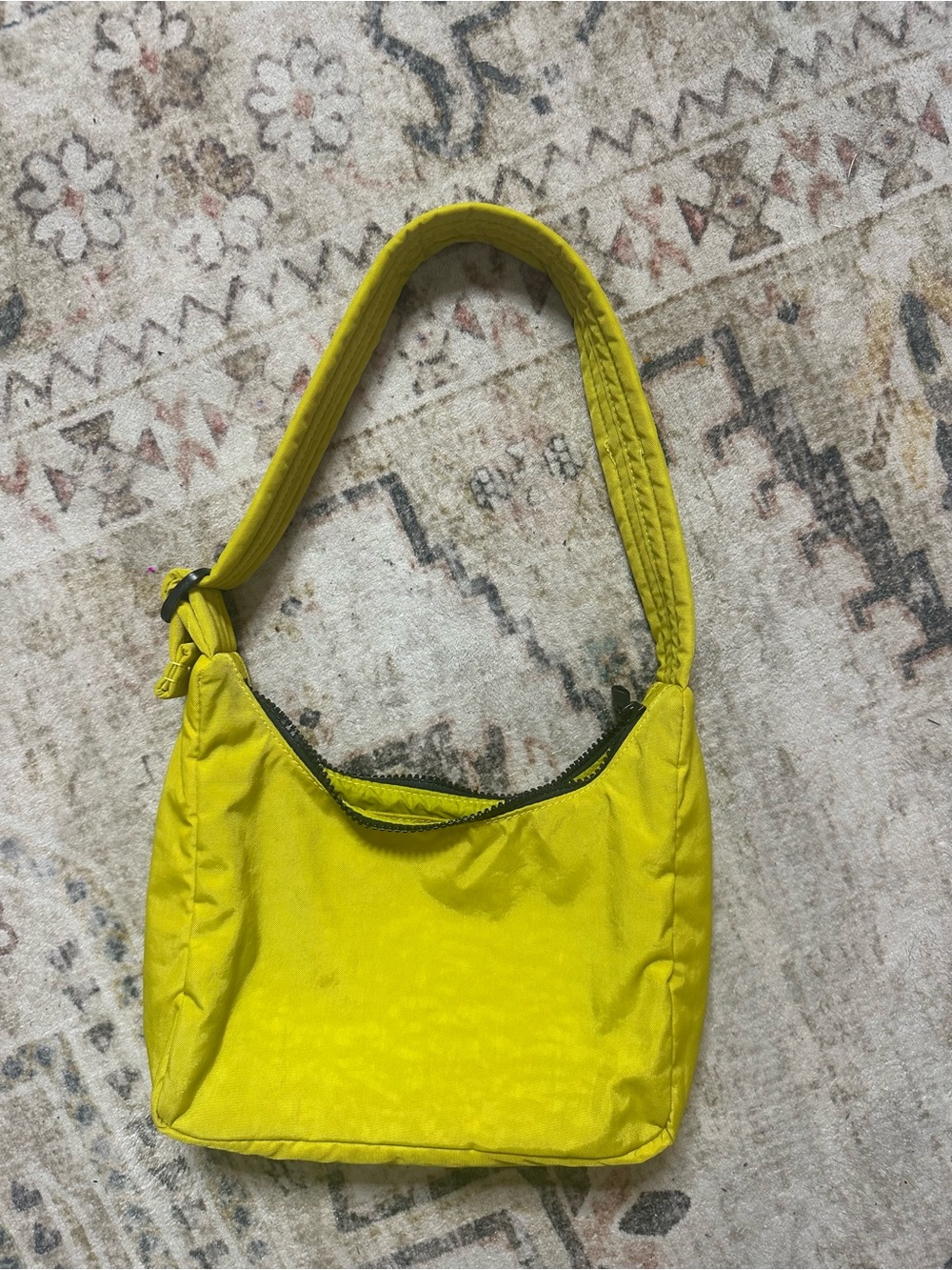 BAGGU mini nylon Shoulder Bag (lemon grass)